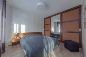 <h3>PALLASTI 42,<br>
SIKUPILLI</h3>
<p>2-toaline korter 60,3 M²<br>
Korrus 1/3, LADUSTAMINE JA PARKIMINE<br>
hind 115900.- MÜÜDUD</p>
<h4>Klõpsake kuvamiseks.</h4>